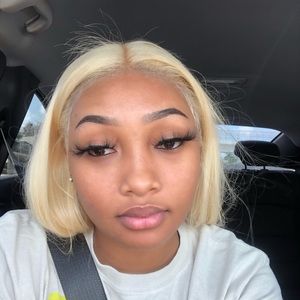 Meet your Posher, Ruqayyah